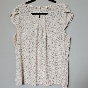 Wild Jasmine Romantic Spring Tulip Sleeve Ditzy Flora Pleated Neckline blouse 3X